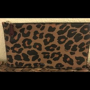 Coach leather multipurpose bag.